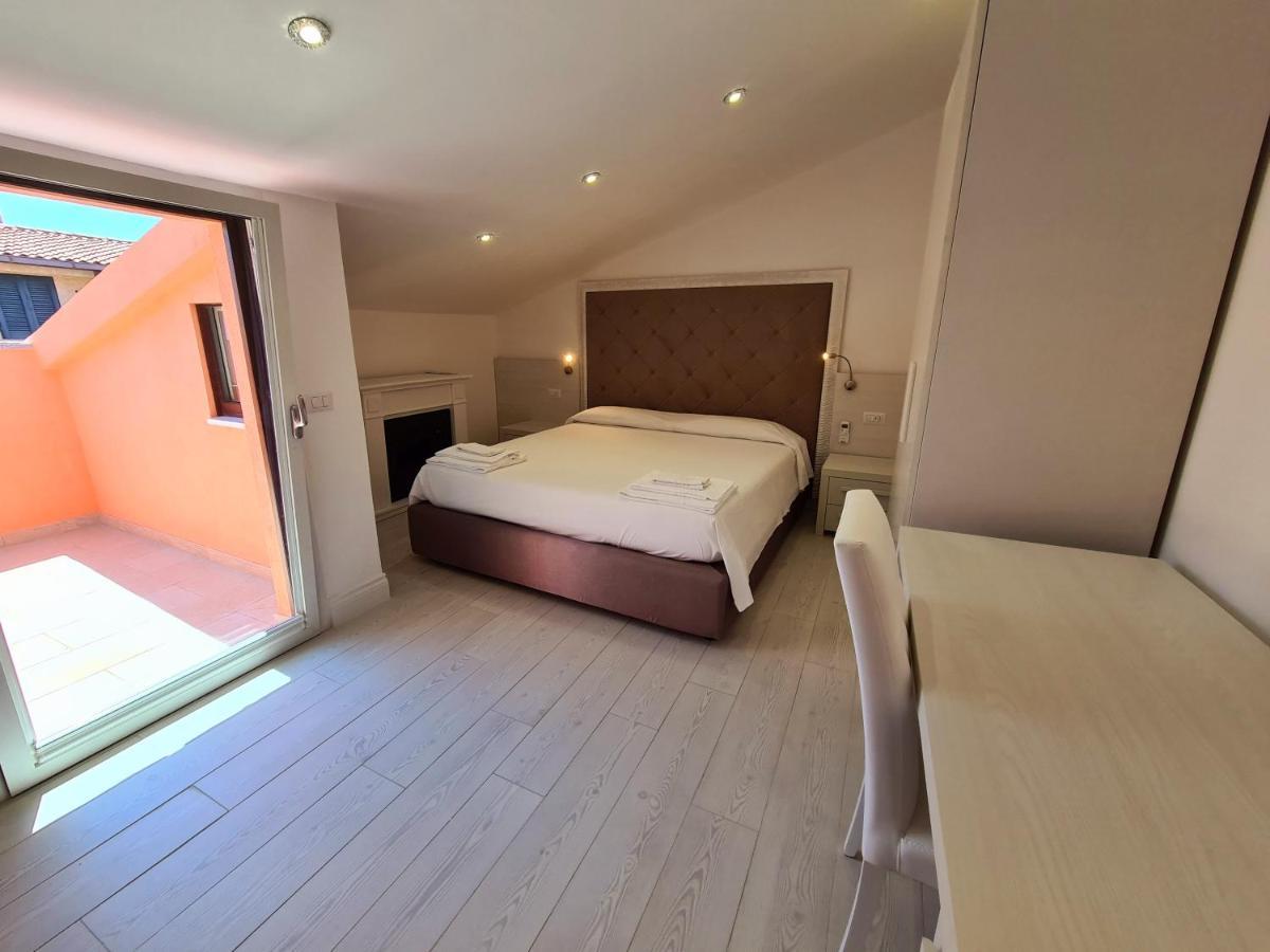 Isola Nel Parco Villas & Rooms Λα Μανταλένα Εξωτερικό φωτογραφία